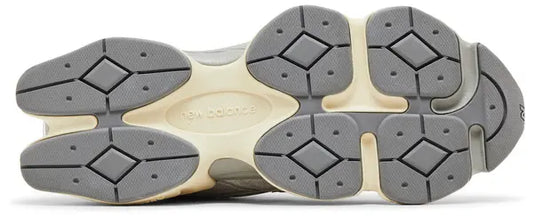 New Balance 9060 'Light Grey White'