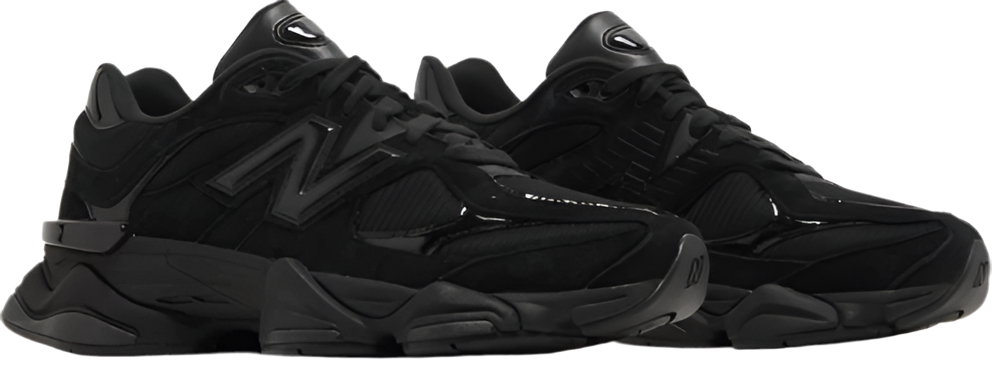 New Balance ‘Triple Black Suede Patent'