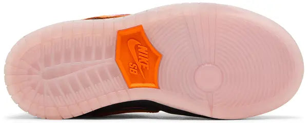 The Powerpuff Girls x Nike Dunk Low Pro SB QS PS 'Blossom'
